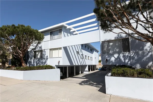 $2,500 | 509 Avenue G, Unit 1, Redondo Beach, CA 90277