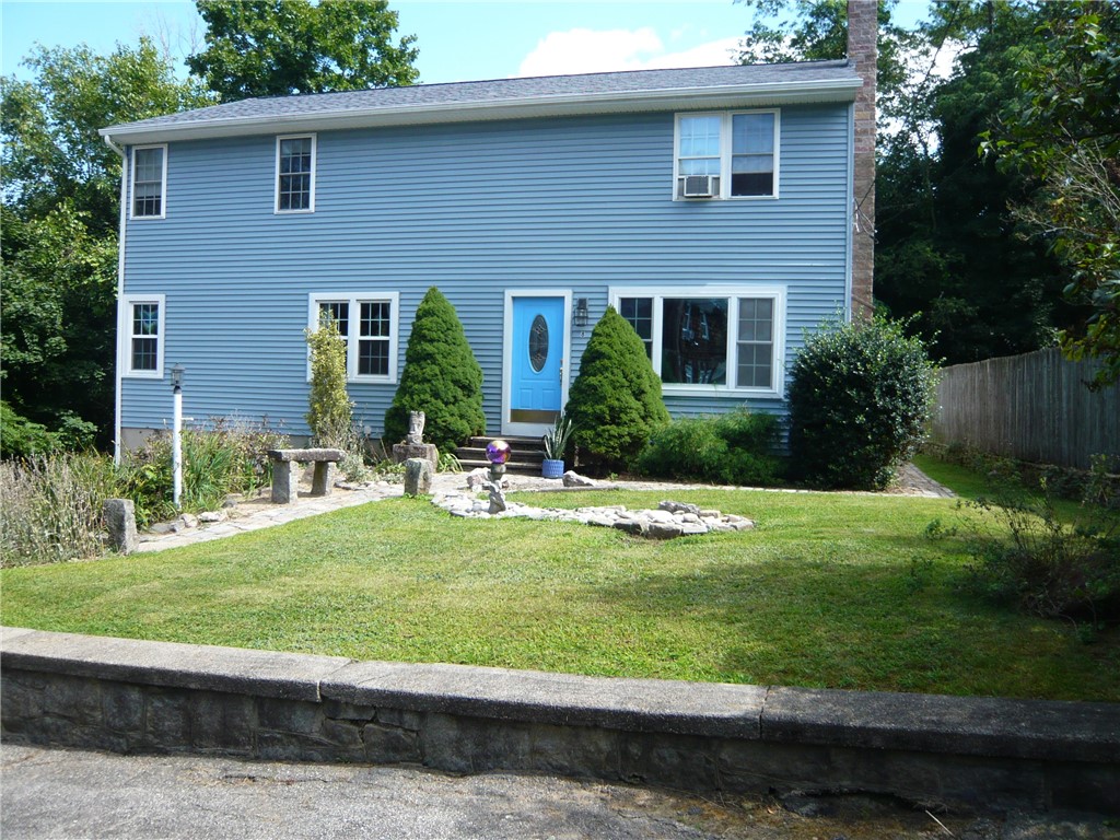 8 Mumford Street Coventry, RI 02816 - Photo 3 of 31 Gallery Image 3