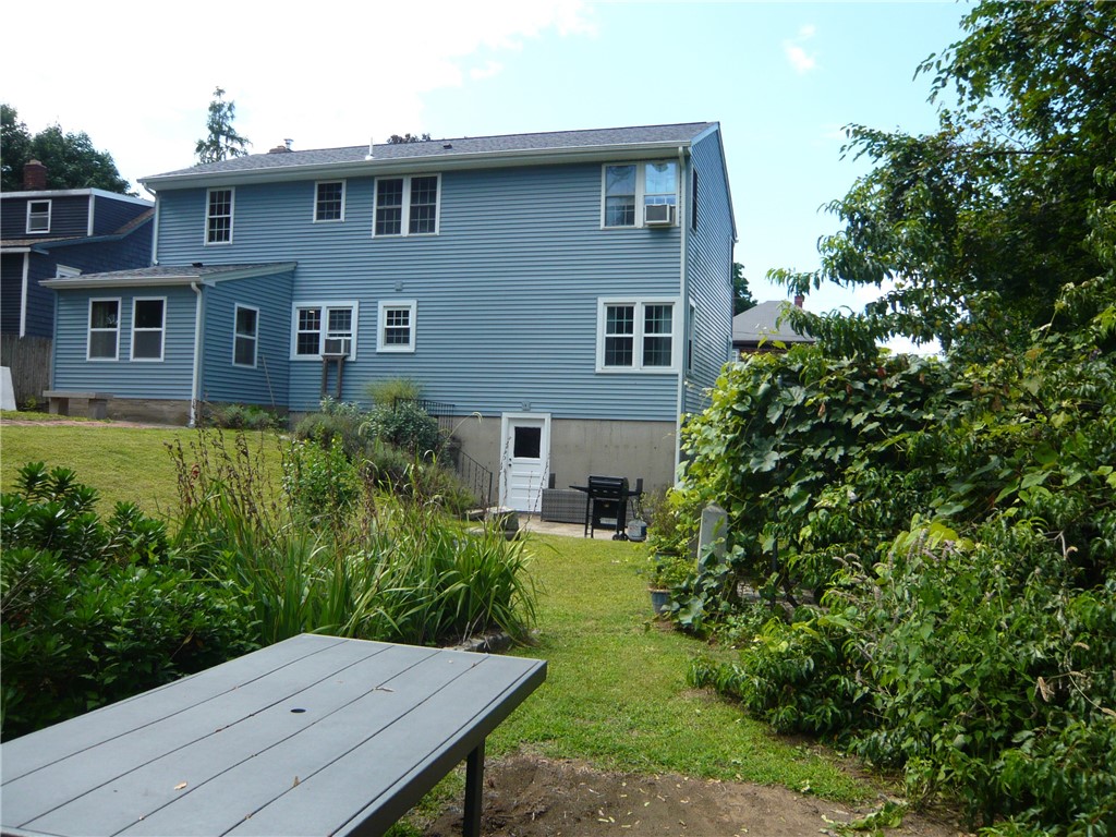 8 Mumford Street Coventry, RI 02816 - Photo 8 of 31 Gallery Image 8