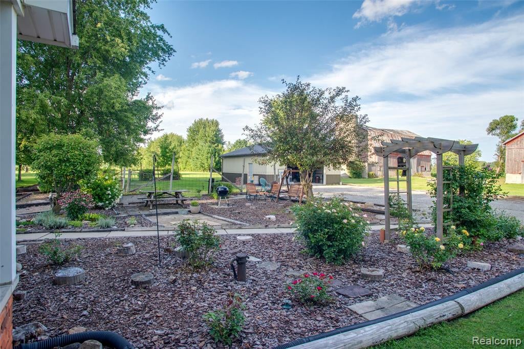8728 Rynn Road Avoca, MI 48006 - Photo 41 of 43 Gallery Image 41