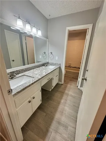 $325,000 | 911 Westwood Street, Victoria, TX 77901