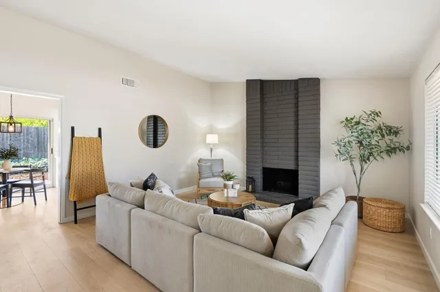 $559,000 | 5865 Esrig Way, Sacramento, CA 95841