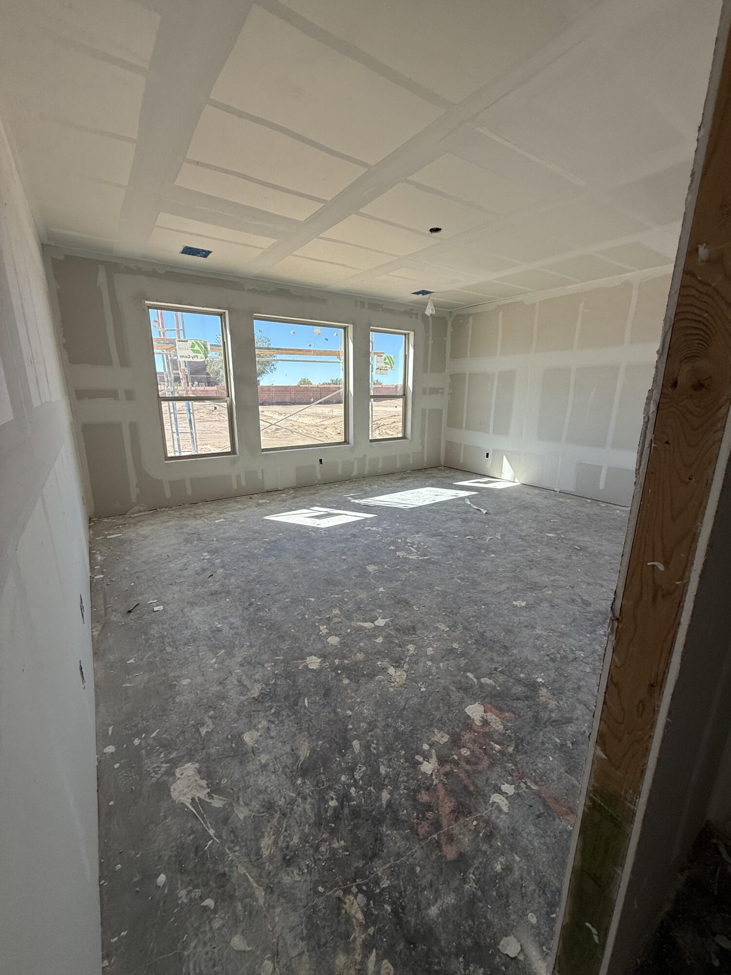 6345 Vatapa Road Northeast Rio Rancho, NM 87144 - Photo 4 of 12 Gallery Image 4