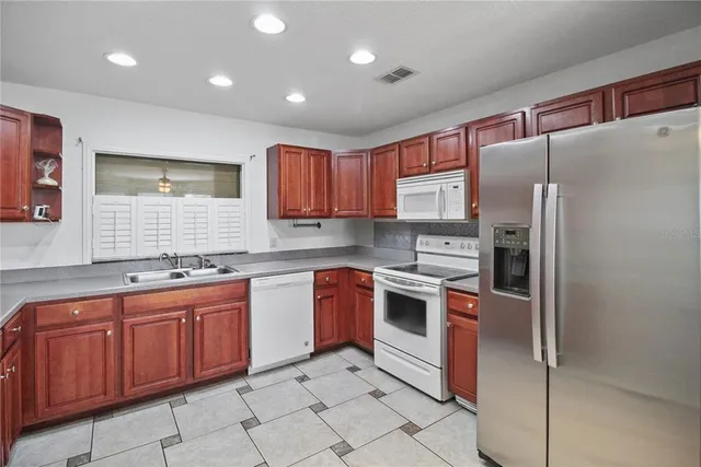 $330,000 | 311 Morningview Drive, Eustis, FL 32726