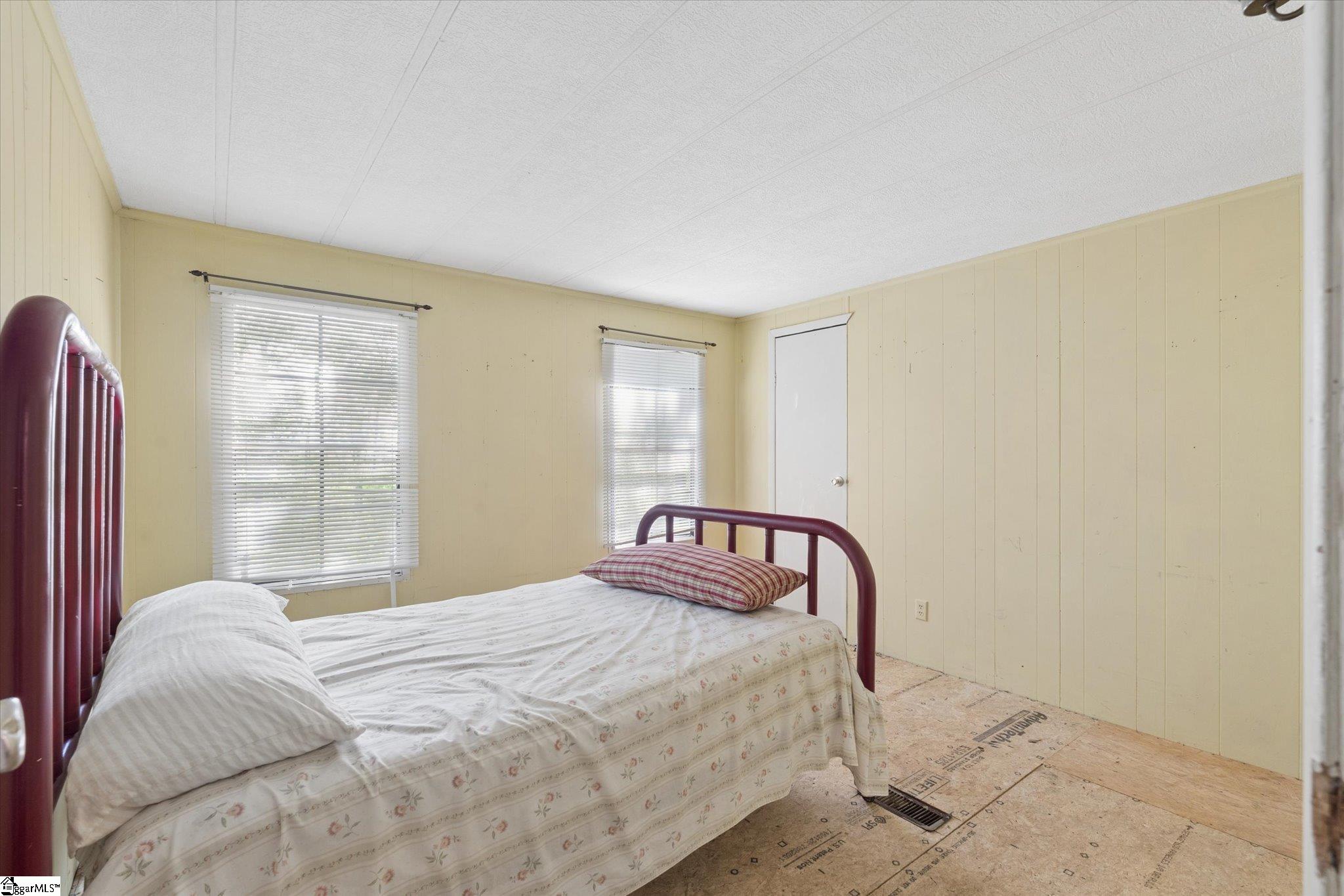 599 South Glassy Mountain Road Pickens, SC 29671 - Photo 22 of 31