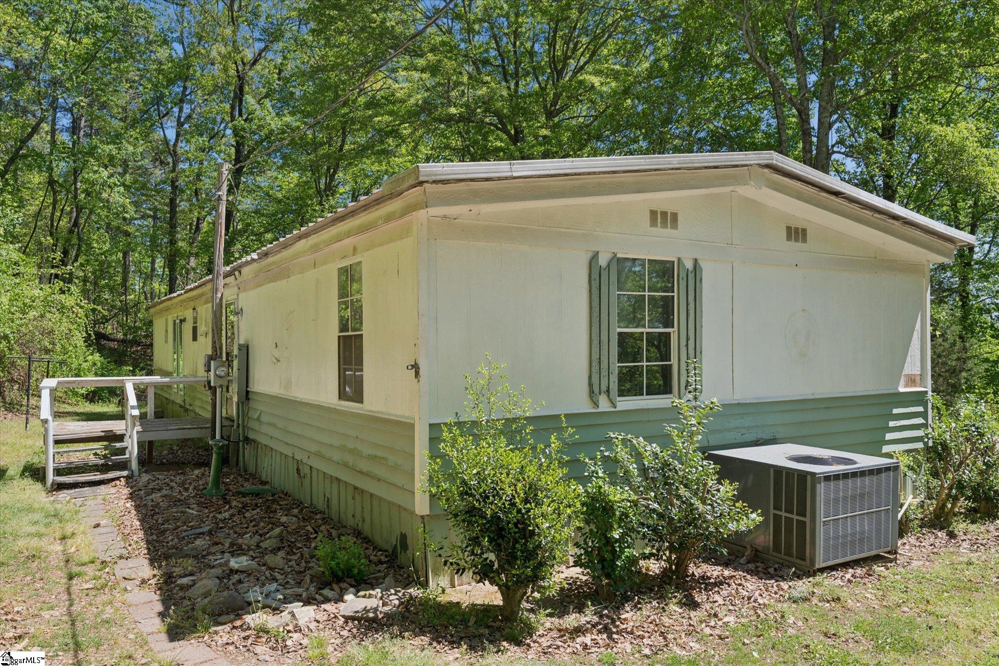 599 South Glassy Mountain Road Pickens, SC 29671 - Photo 26 of 31