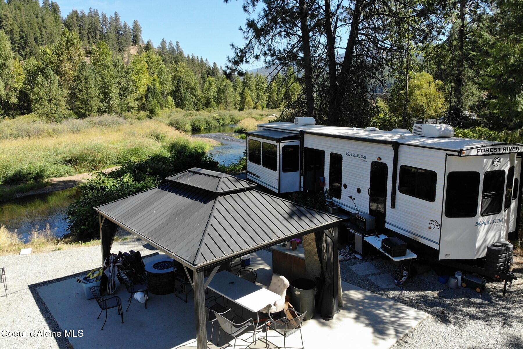 45560 Silver Valley Road Kingston, ID 83839 - Photo 6 of 69 Pergola3