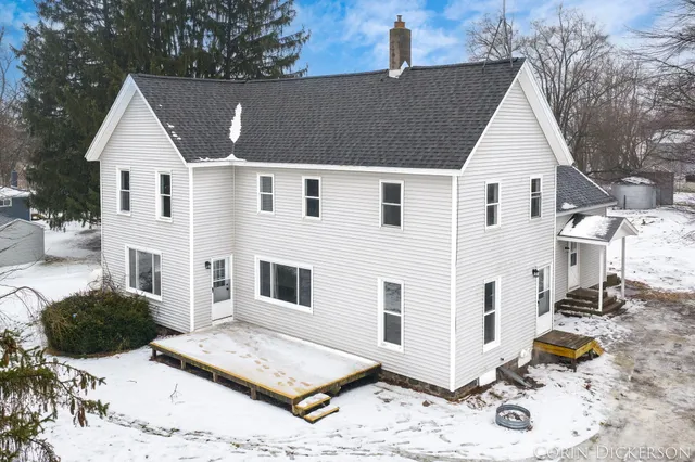 $319,900 | 5306 West Carson City Road, Greenville, MI 48838