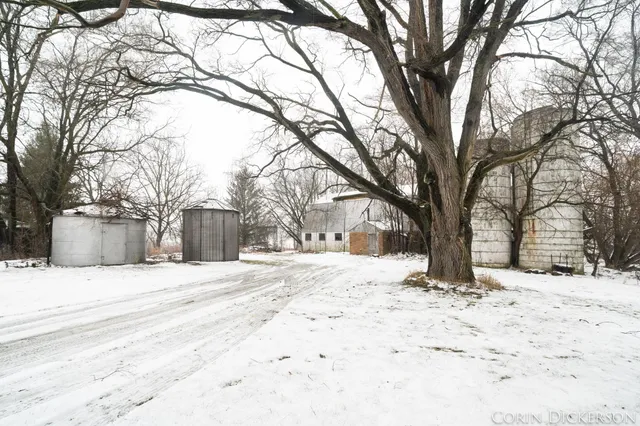 $319,900 | 5306 West Carson City Road, Greenville, MI 48838