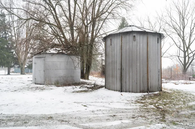 $319,900 | 5306 West Carson City Road, Greenville, MI 48838