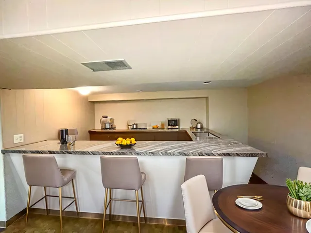 $264,500 | 10519 S Avenue East, Chicago, IL 60617