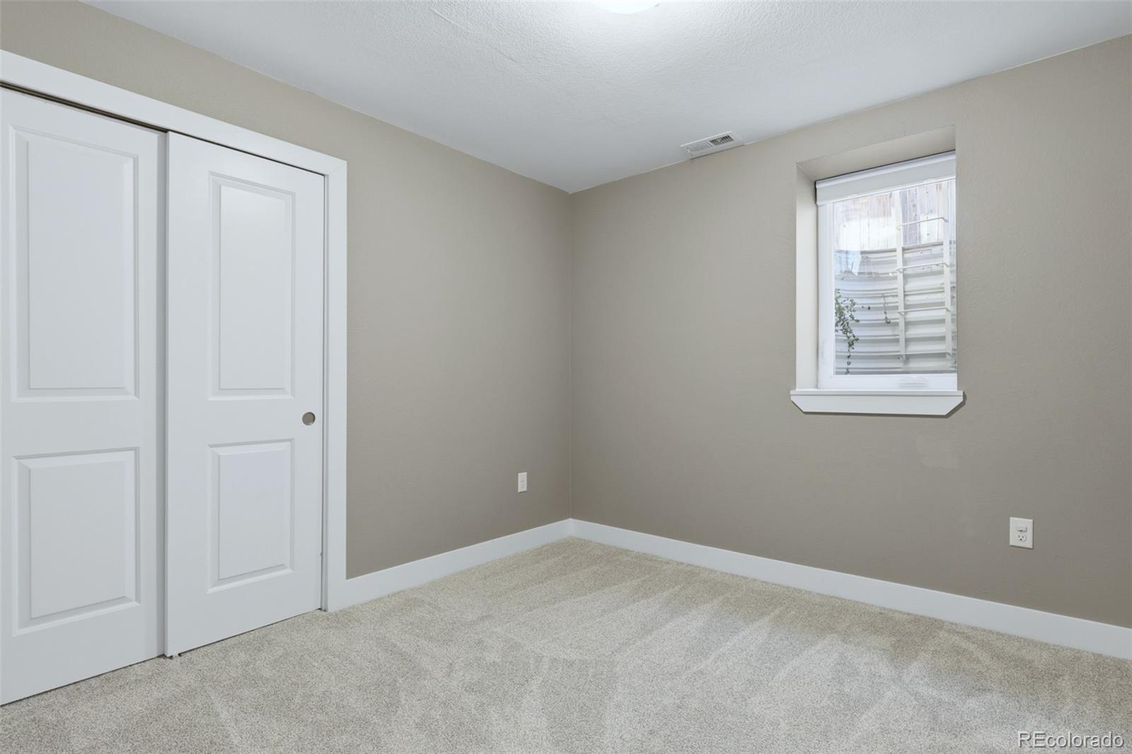 2737 Elizabeth Street Denver, CO 80205 - Photo 27 of 50