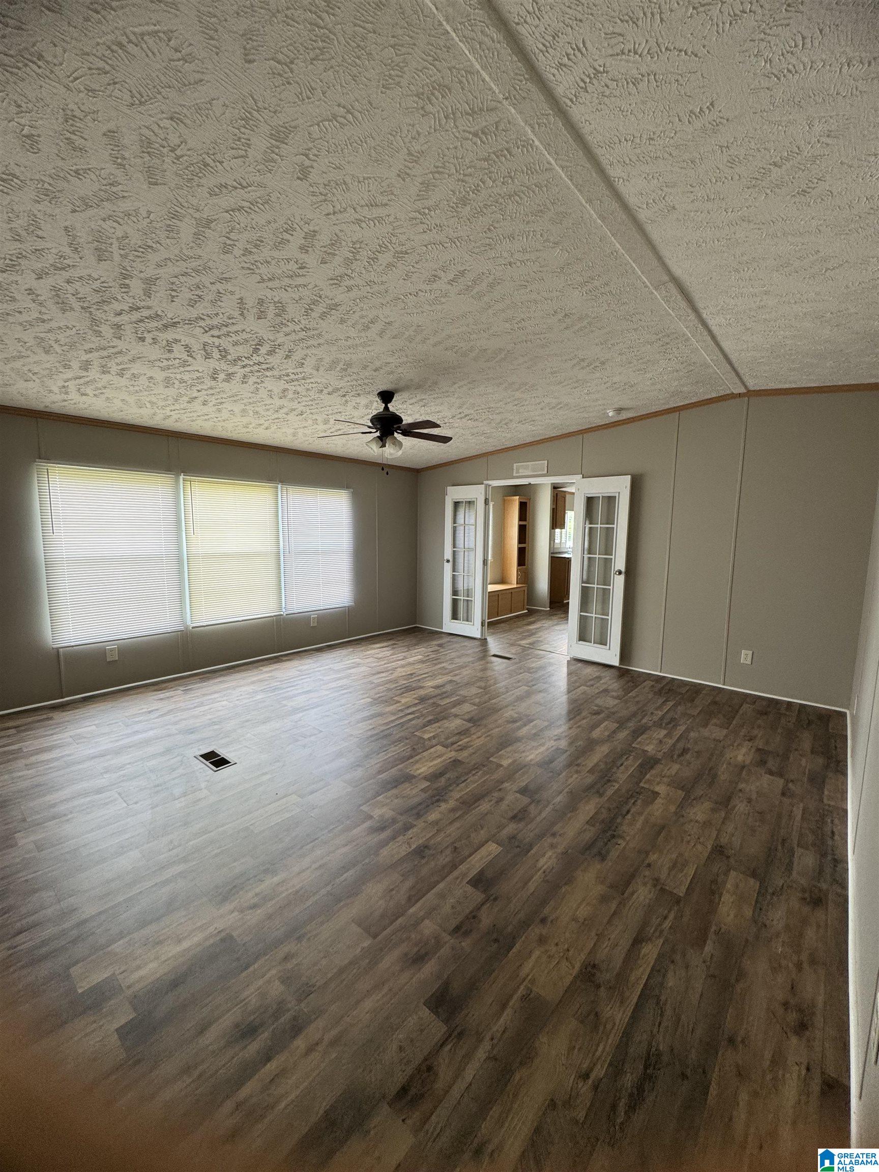 810 Riddle Farm Road Anniston, AL 36207 - Photo 8 of 34