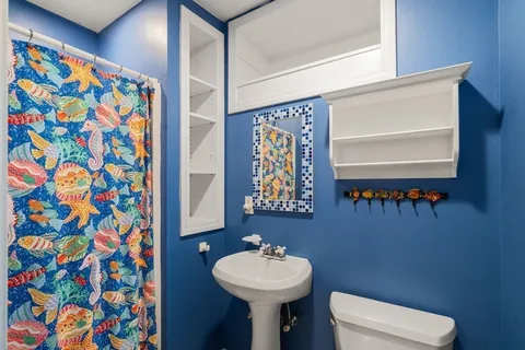 $1,575,000 | 58 Hartford Street, Dover, MA 02030