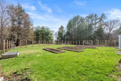 $1,575,000 | 58 Hartford Street, Dover, MA 02030