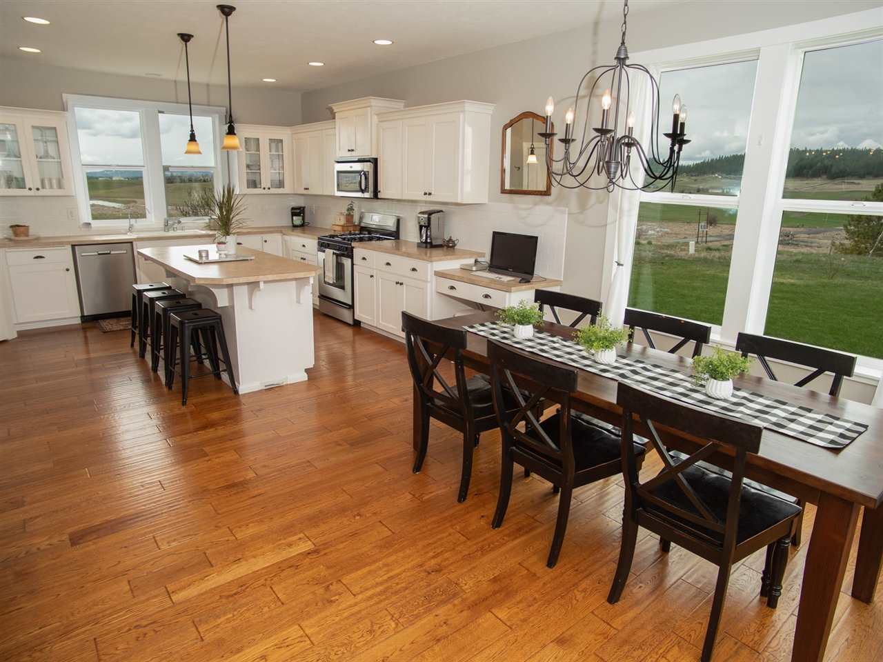 13312 North Peone Road Mead, WA 99021 - Photo 6 of 20