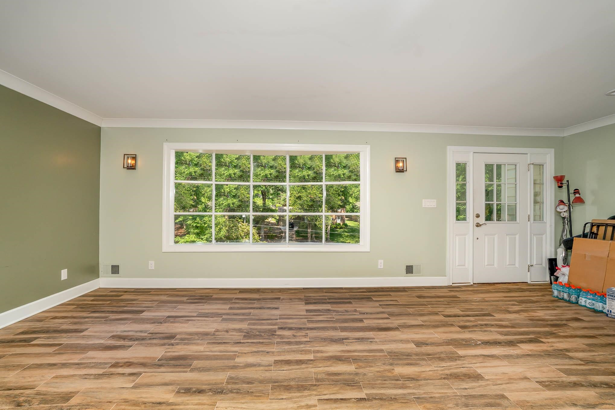 4505 Lindsay Drive Raleigh, NC 27612 - Photo 4 of 29 Photo 4