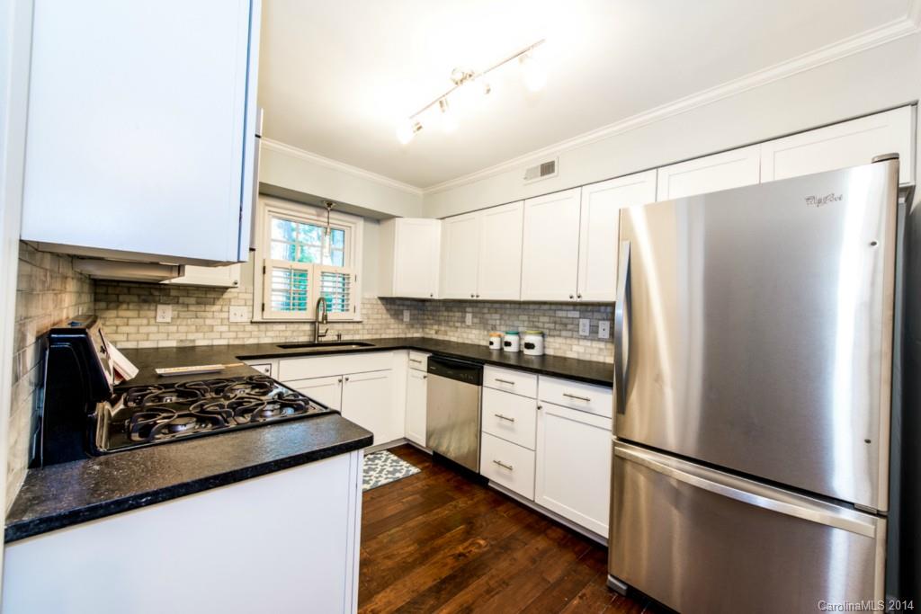 3504 Colony Road, Unit D Charlotte, NC 28211 - Photo 3 of 23 Gallery Image 3
