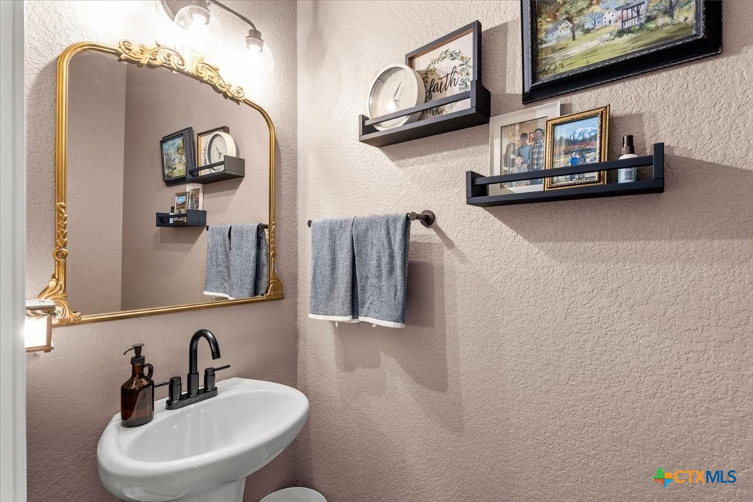 842 Hobby Road Copperas Cove, TX 76522 - Photo 16 of 39