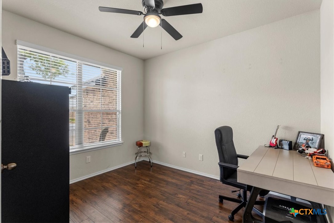 842 Hobby Road Copperas Cove, TX 76522 - Photo 5 of 39