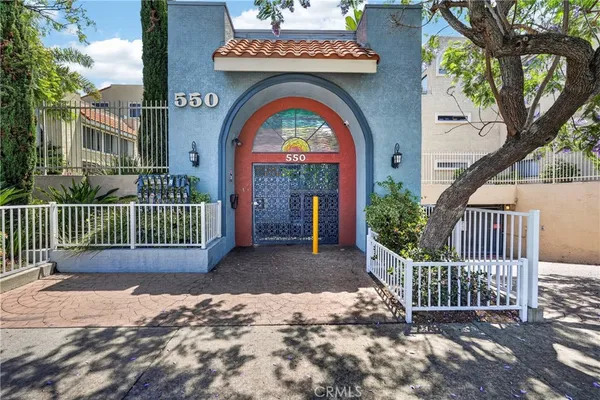 $415,000 | 550 Orange Avenue, Unit 114, Long Beach, CA 90802