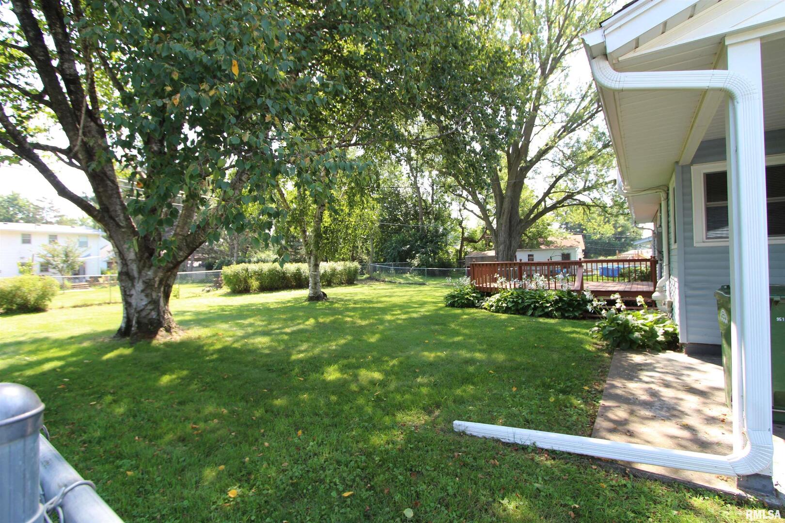915 North 12th Street Clinton, IA 52732 - Photo 20 of 22