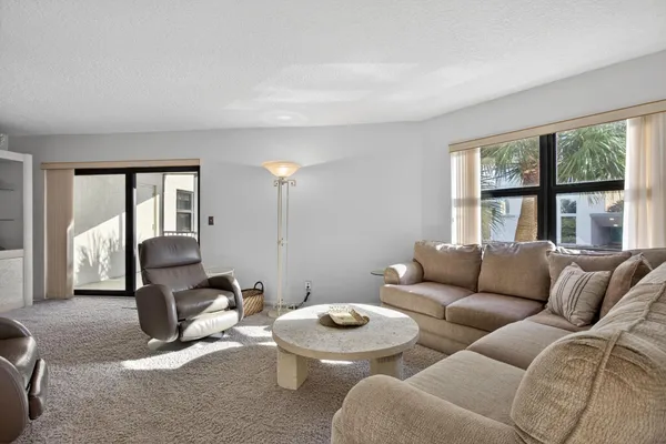 $489,000 | 501 North Riverside Drive, Unit 301, Pompano Beach, FL 33062