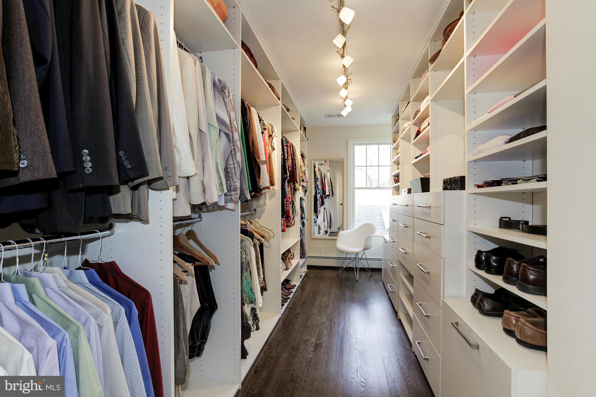 5609 Jordan Road Bethesda, MD 20816 - Photo 16 of 30 Walk-in closet