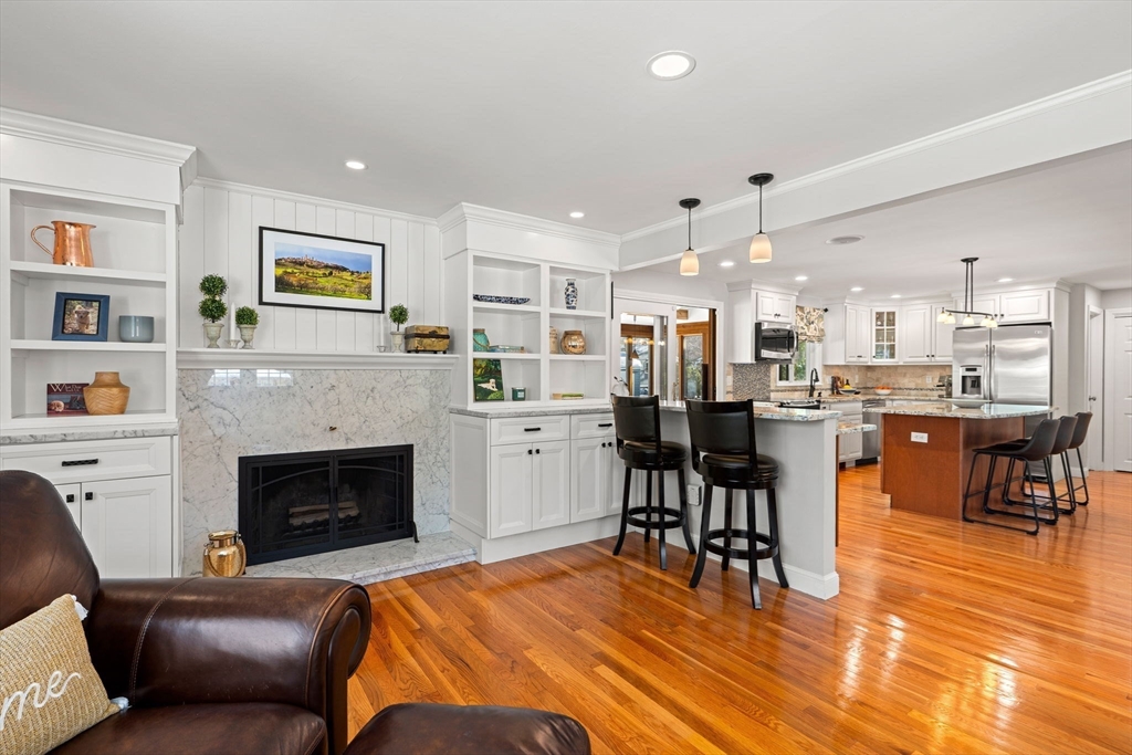 6 Exeter Way Andover, MA 01810 - Photo 10 of 42