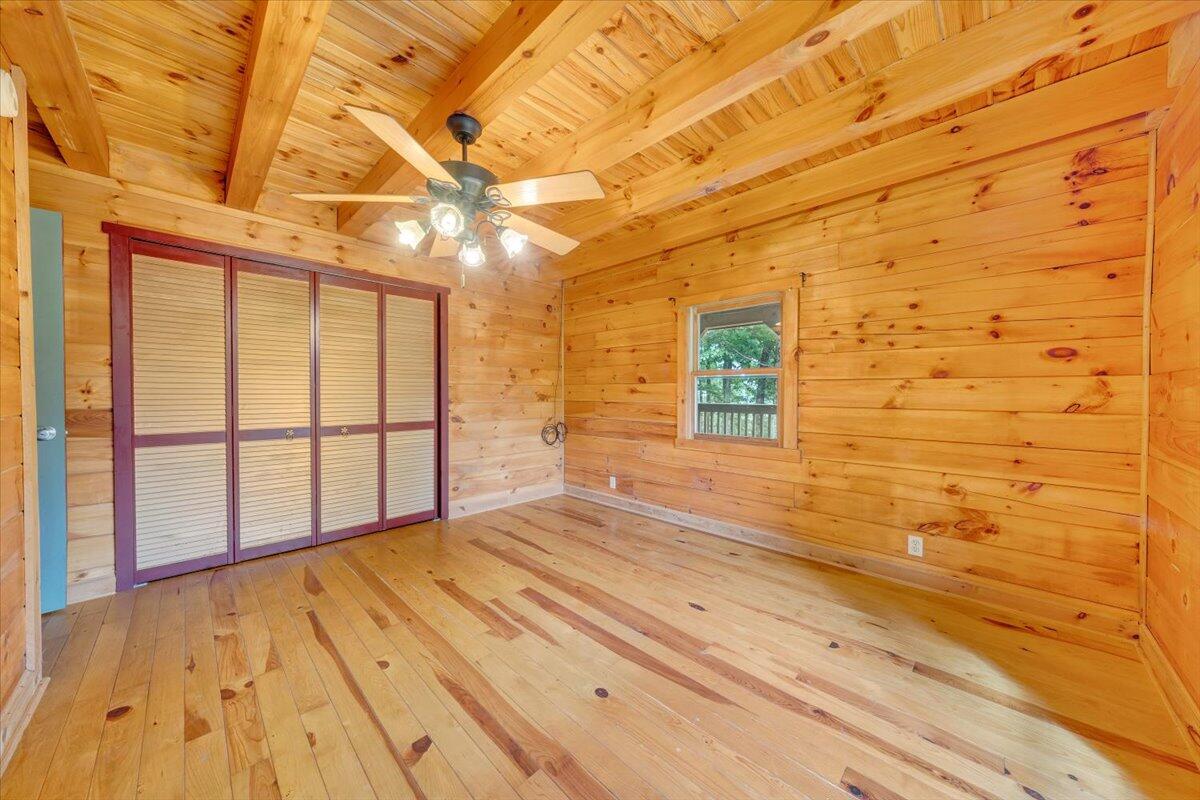 1466 Oak Ridge Farm Road Moneta, VA 24121 - Photo 21 of 66 21-MIB07877