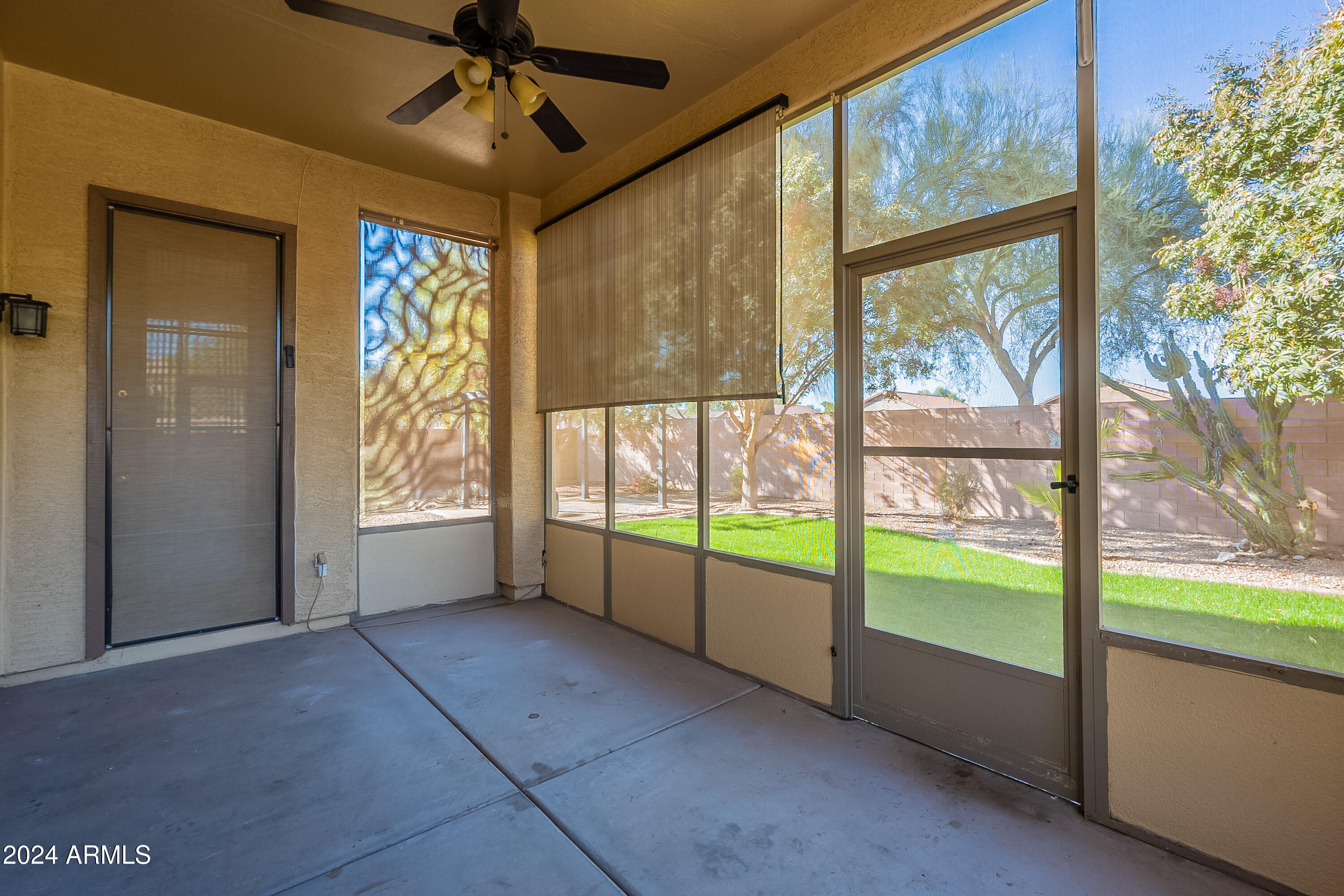 43366 West Venture Road Maricopa, AZ 85138 - Photo 14 of 18 Patio & Backyard view