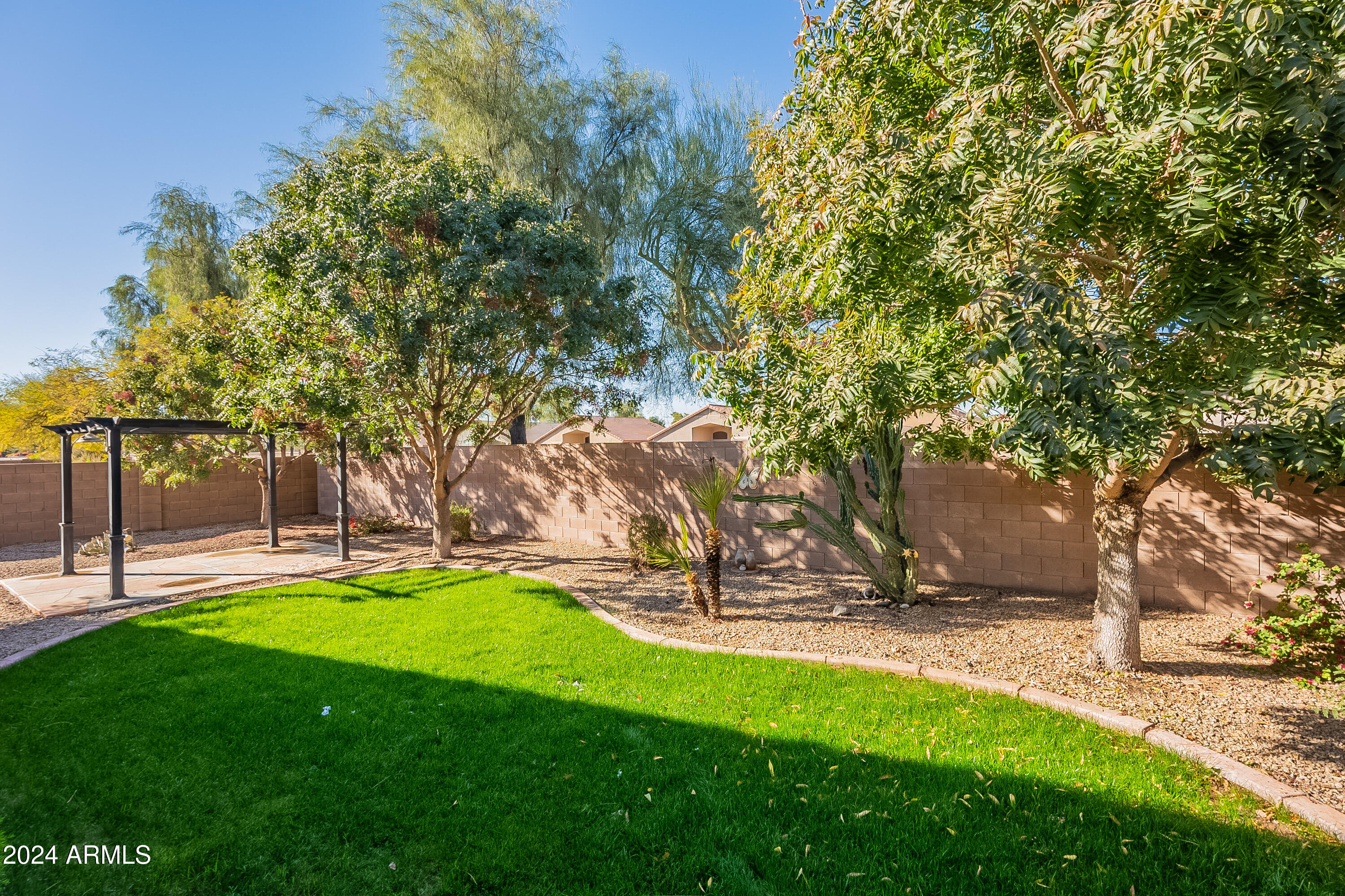 43366 West Venture Road Maricopa, AZ 85138 - Photo 17 of 18 Backyard view with Grass