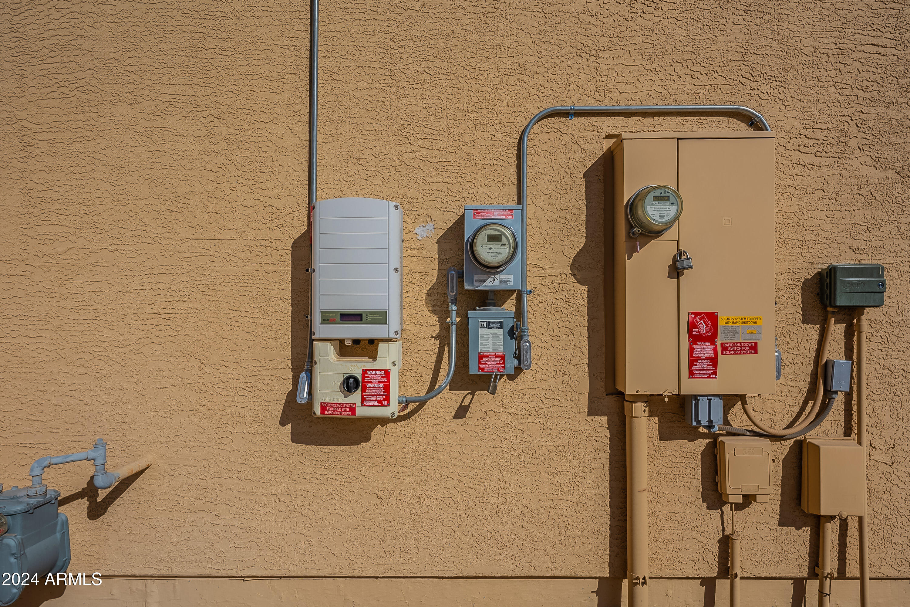 43366 West Venture Road Maricopa, AZ 85138 - Photo 2 of 18 Solar Powered (owned)
