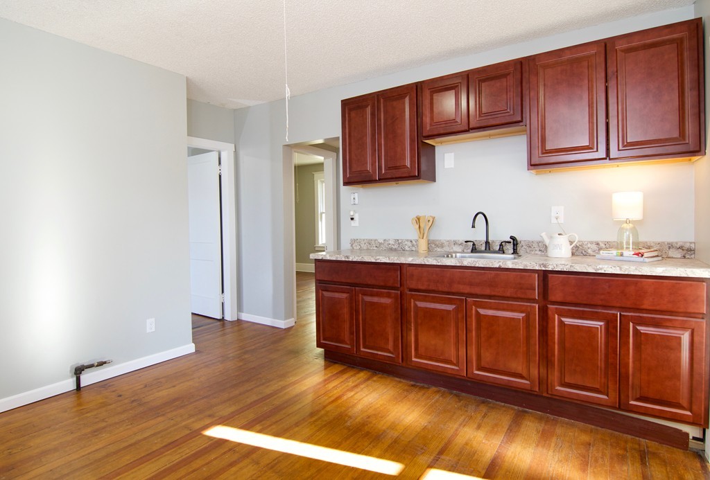 91-93 Noel Street Springfield, MA 01108 - Photo 3 of 42 Gallery Image 3