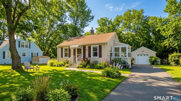$190,000 | 248 Elm Street, Enfield, CT 06082