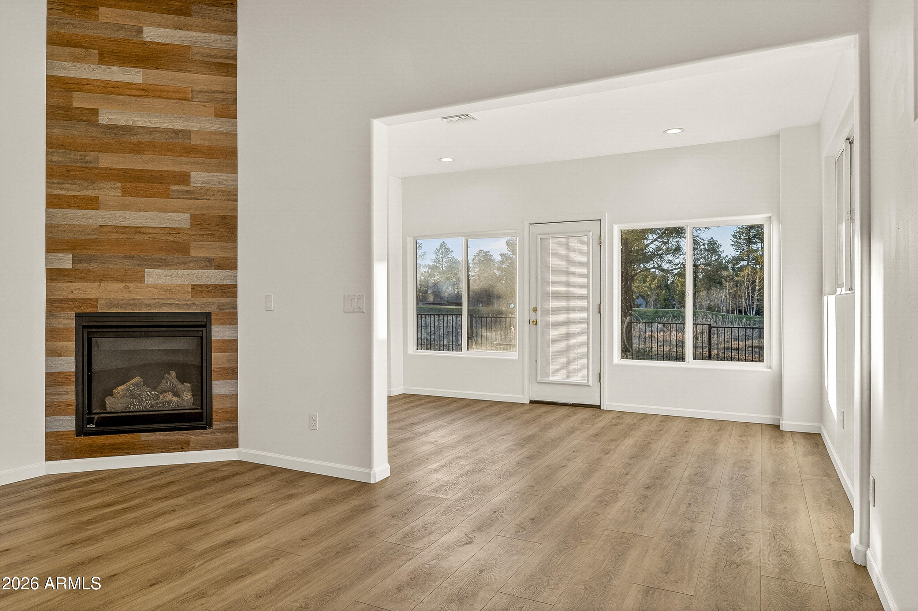 600 Brookline Loop Williams, AZ 86046 - Photo 17 of 43 Sun room