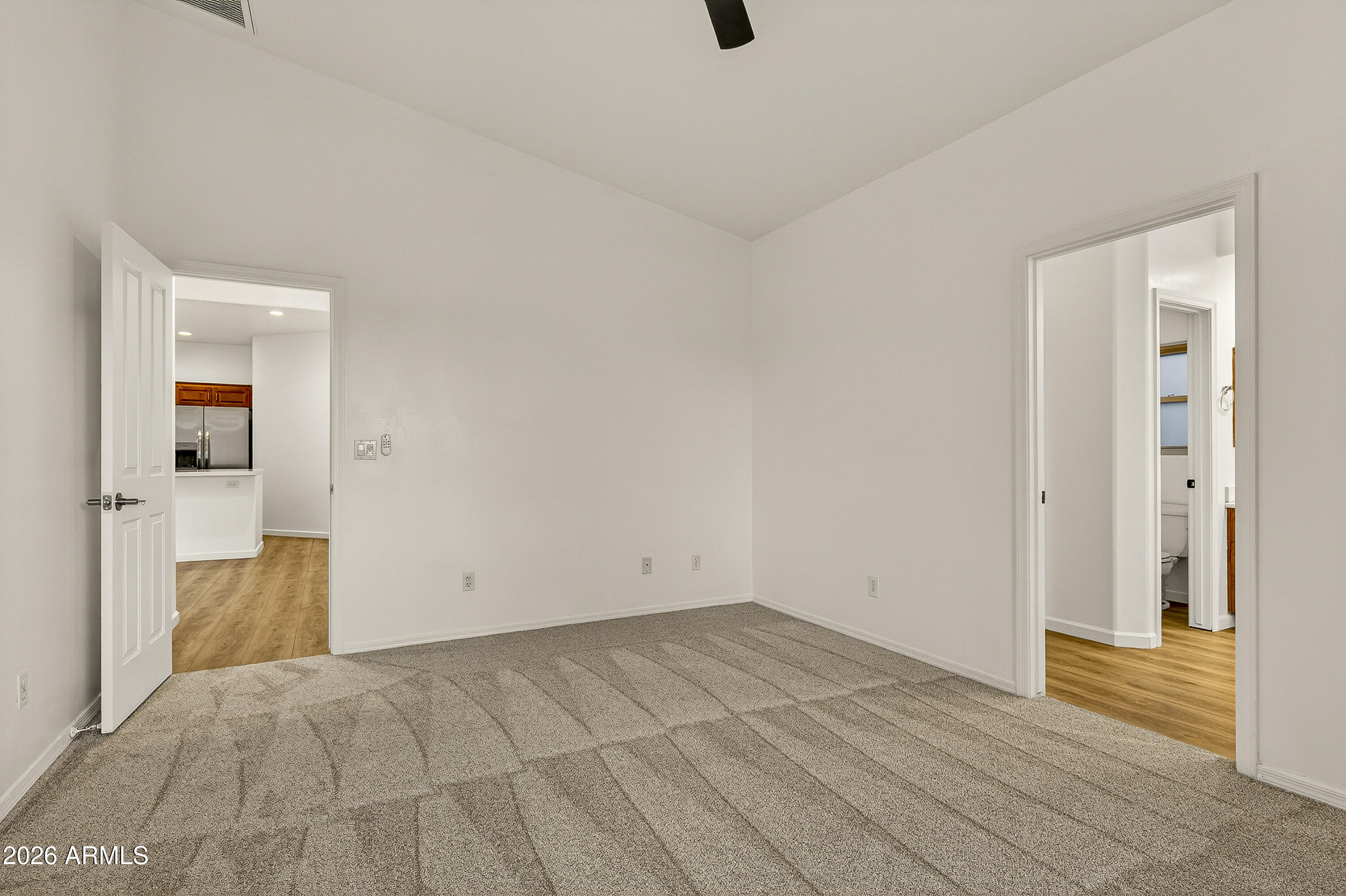 600 Brookline Loop Williams, AZ 86046 - Photo 24 of 43 Primary Bedroom