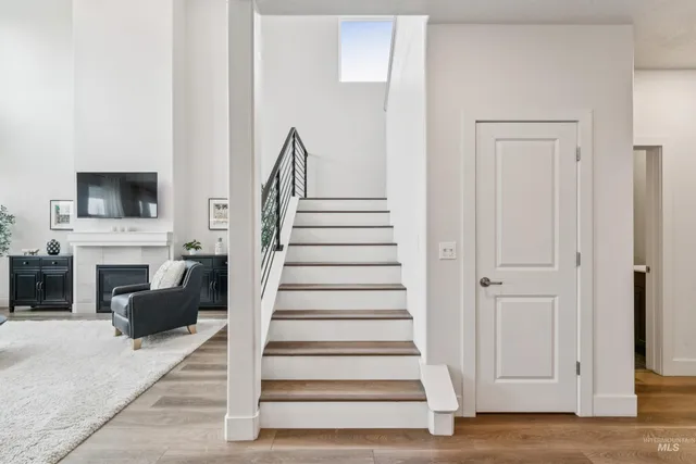 $679,000 | 305 East Cusick Street, Meridian, ID 83642