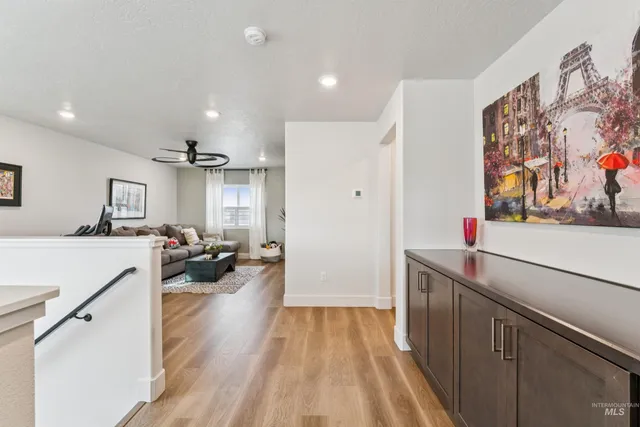 $679,000 | 305 East Cusick Street, Meridian, ID 83642