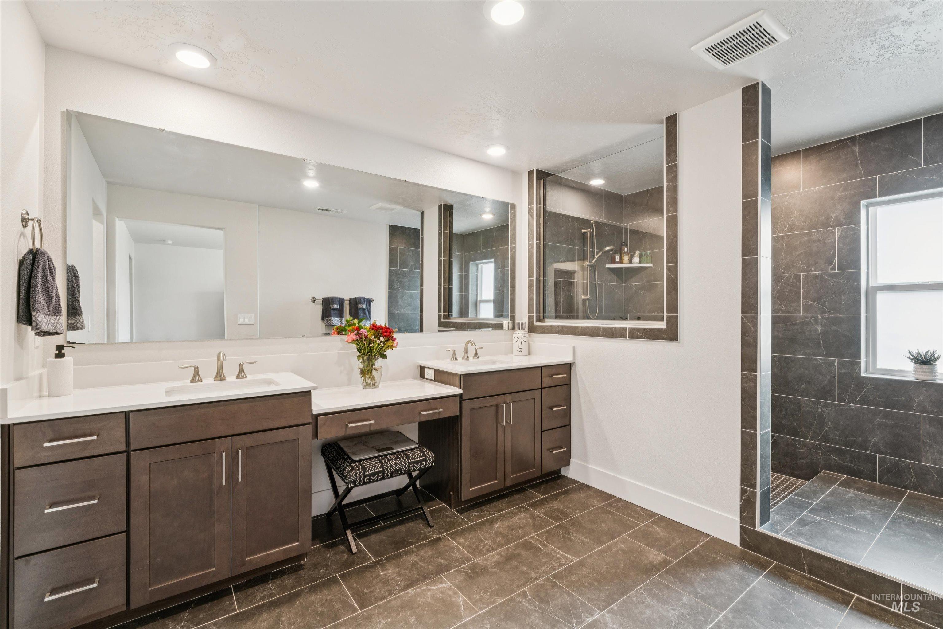 305 East Cusick Street Meridian, ID 83642 - Photo 23 of 50