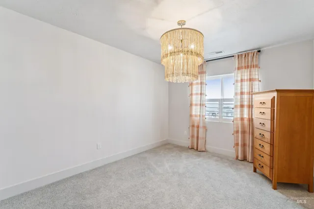 $679,000 | 305 East Cusick Street, Meridian, ID 83642