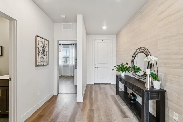 $679,000 | 305 East Cusick Street, Meridian, ID 83642