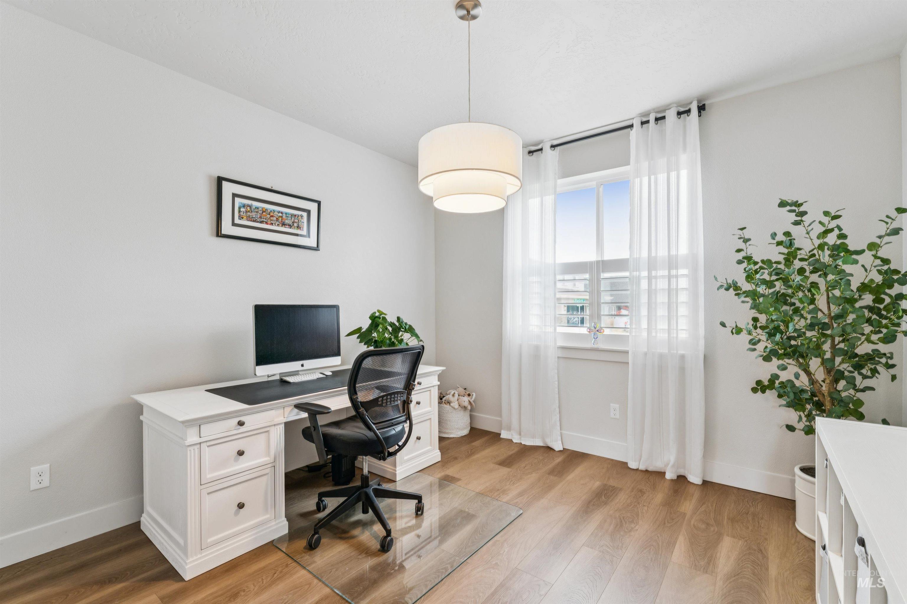 305 East Cusick Street Meridian, ID 83642 - Photo 34 of 50