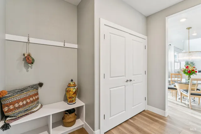 $679,000 | 305 East Cusick Street, Meridian, ID 83642