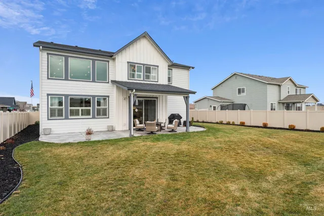 $679,000 | 305 East Cusick Street, Meridian, ID 83642