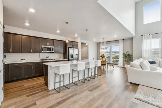 $679,000 | 305 East Cusick Street, Meridian, ID 83642