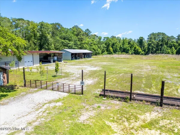 $335,000 | 680 Half Moon Road, New Bern, NC 28560