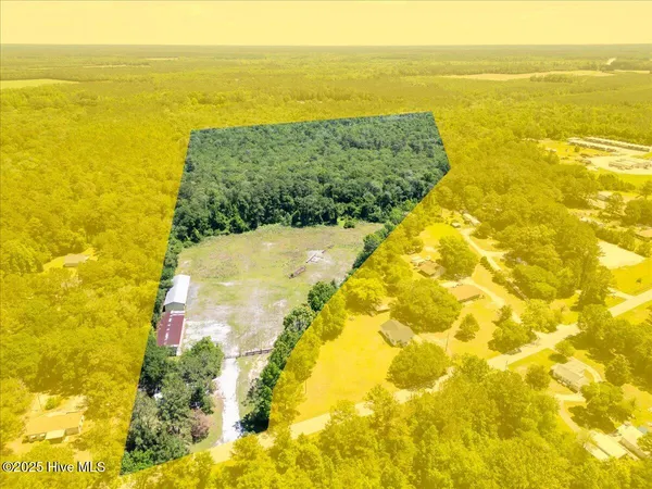 $335,000 | 680 Half Moon Road, New Bern, NC 28560