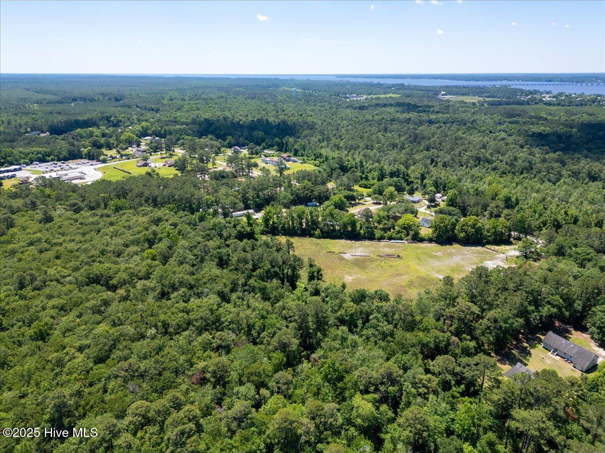 680 Half Moon Road New Bern, NC 28560 - Photo 6 of 12 04-680_Halfmoon-6