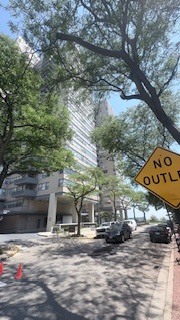 6301 North Sheridan Road, Unit 24N Chicago, IL 60660 - Photo 1 of 25